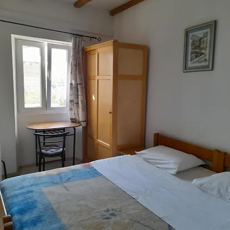 Apartment Sanja *